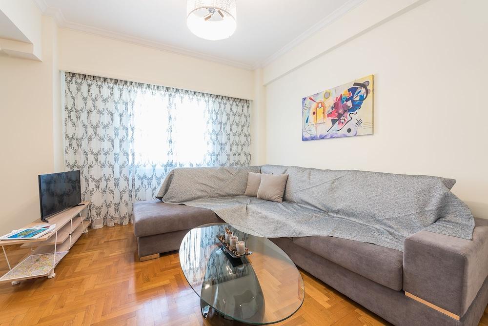 Comfy Apartment In Acropolis Area By Cloudkeys Athènes Extérieur photo