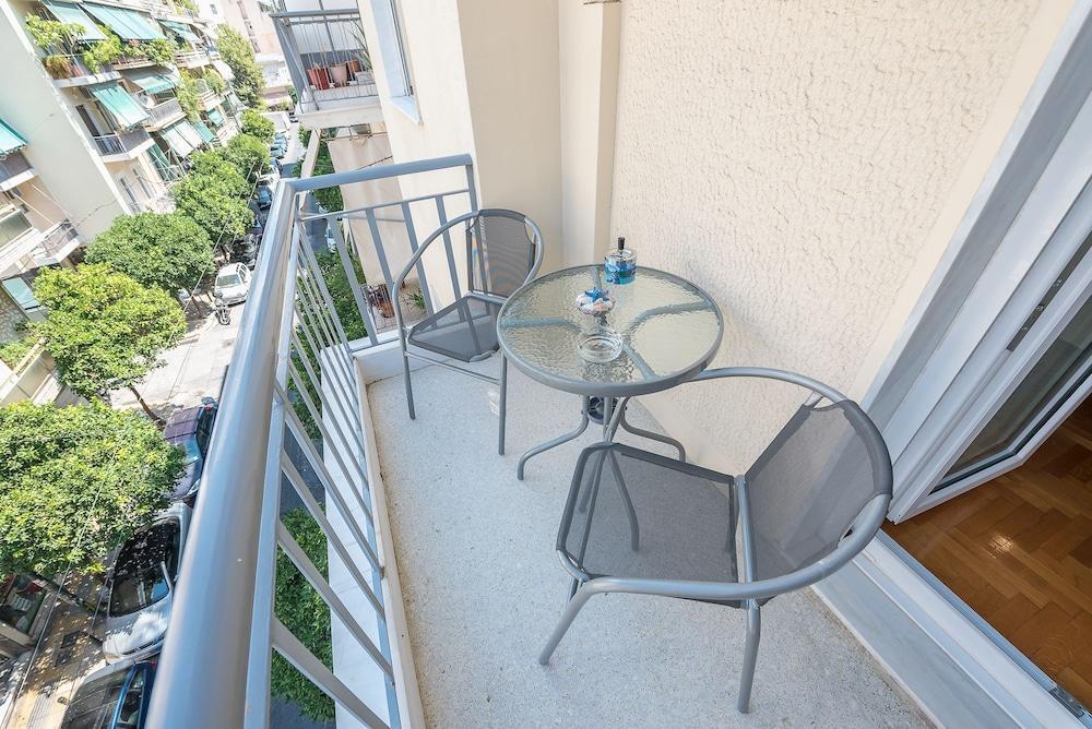 Comfy Apartment In Acropolis Area By Cloudkeys Athènes Extérieur photo